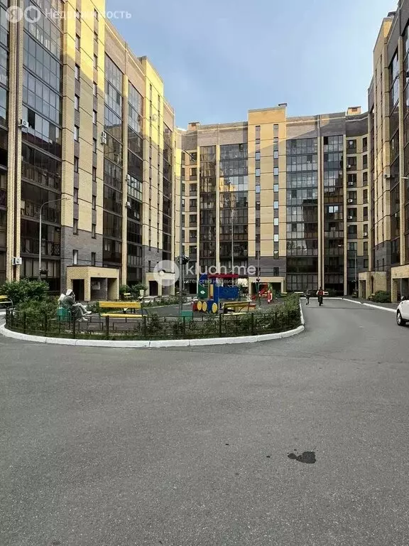 1-комнатная квартира: Казань, улица Рауиса Гареева, 100 (36 м) - Фото 1