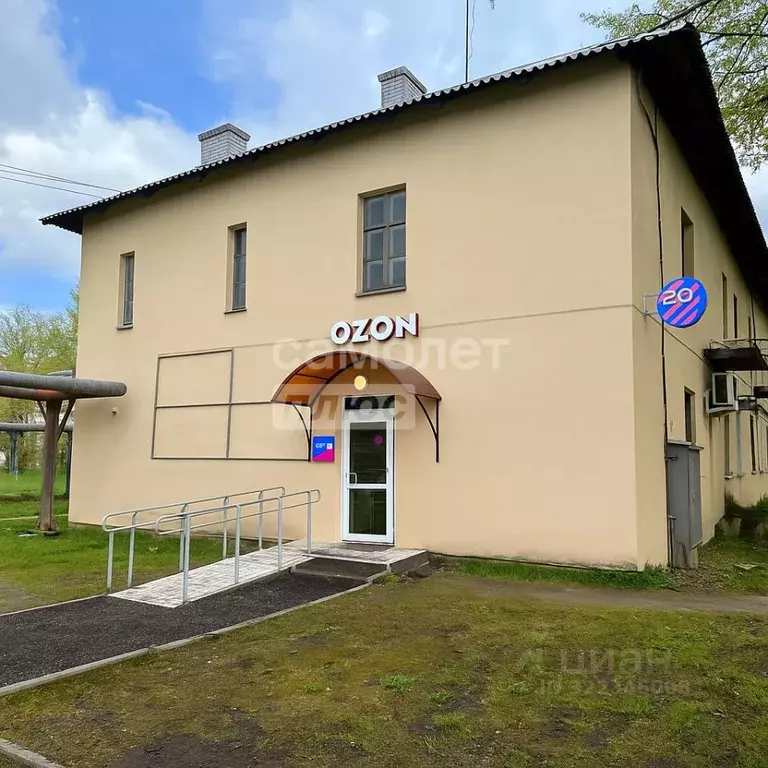 Помещение свободного назначения в Псковская область, Псков Лопатино ... - Фото 0