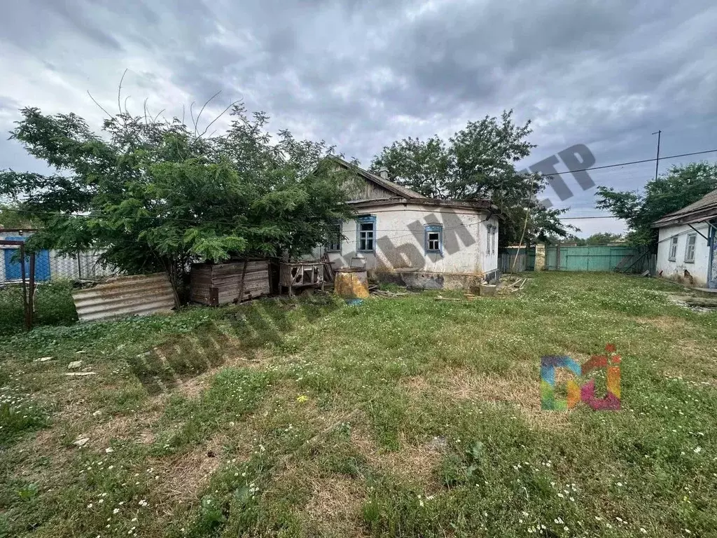 Дом в Калмыкия, с. Приютное, Голый Лиман кв-л ул. Лиманная, 11 (48 м) - Фото 0