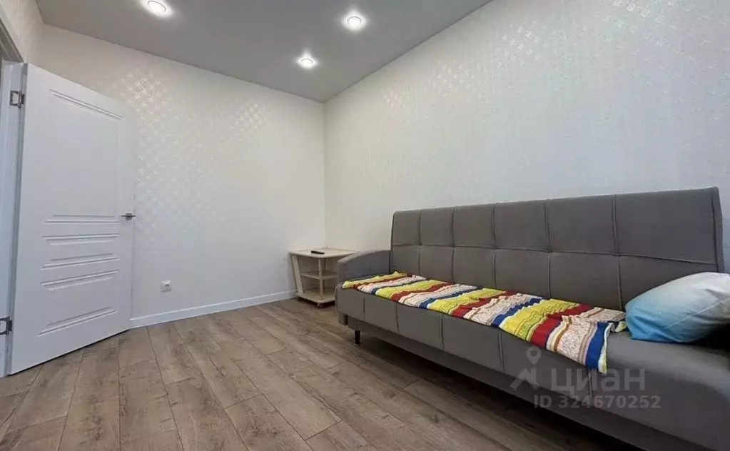 1-к кв. Кировская область, Киров ул. Капитана Дорофеева, 10 (36.0 м) - Фото 2