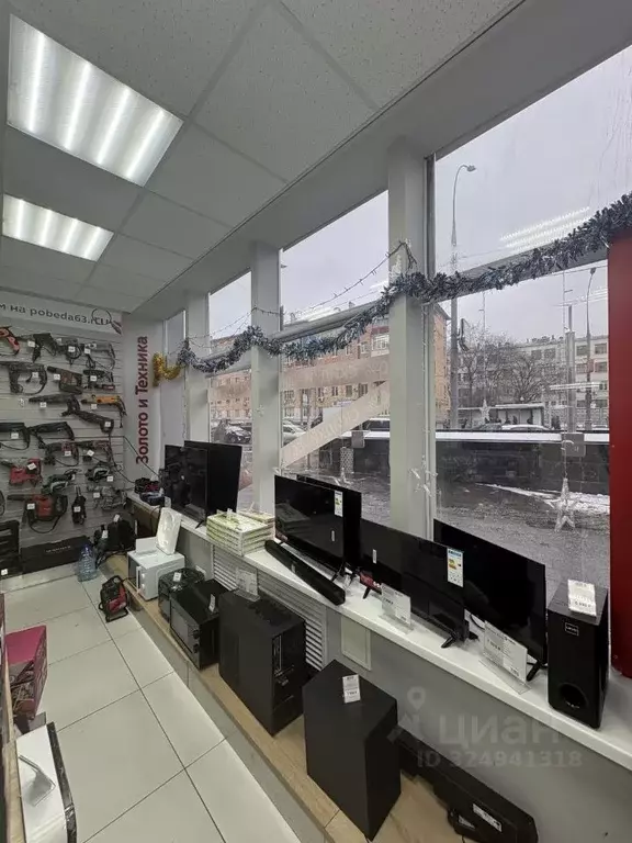 Торговая площадь в Москва Хорошевское ш., 88С1 (50 м) - Фото 1