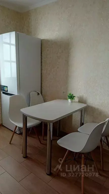 3-к кв. Крым, Симферополь ул. Павленко, 44 (75.0 м) - Фото 2