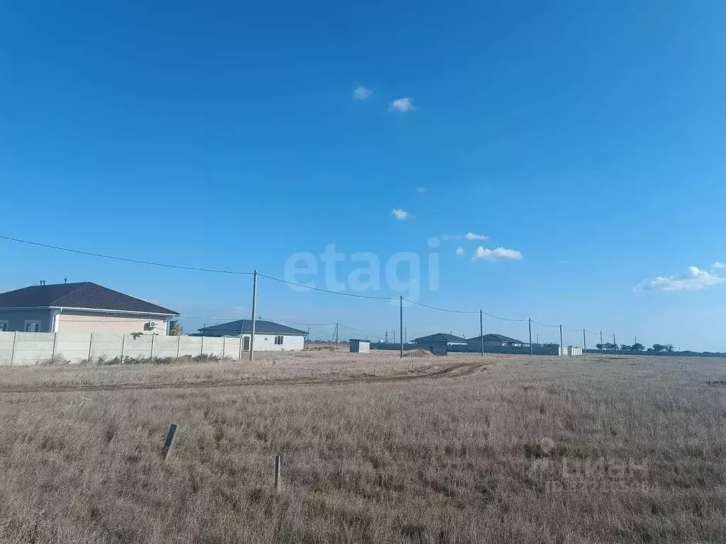 Участок в Крым, Сакский район, Уютненское с/пос, Братские дачи кп  ... - Фото 1