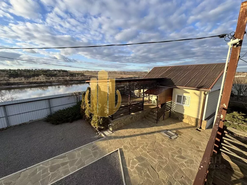 Дом в Ростовская область, Белокалитвинский район, пос. Коксовый ... - Фото 1