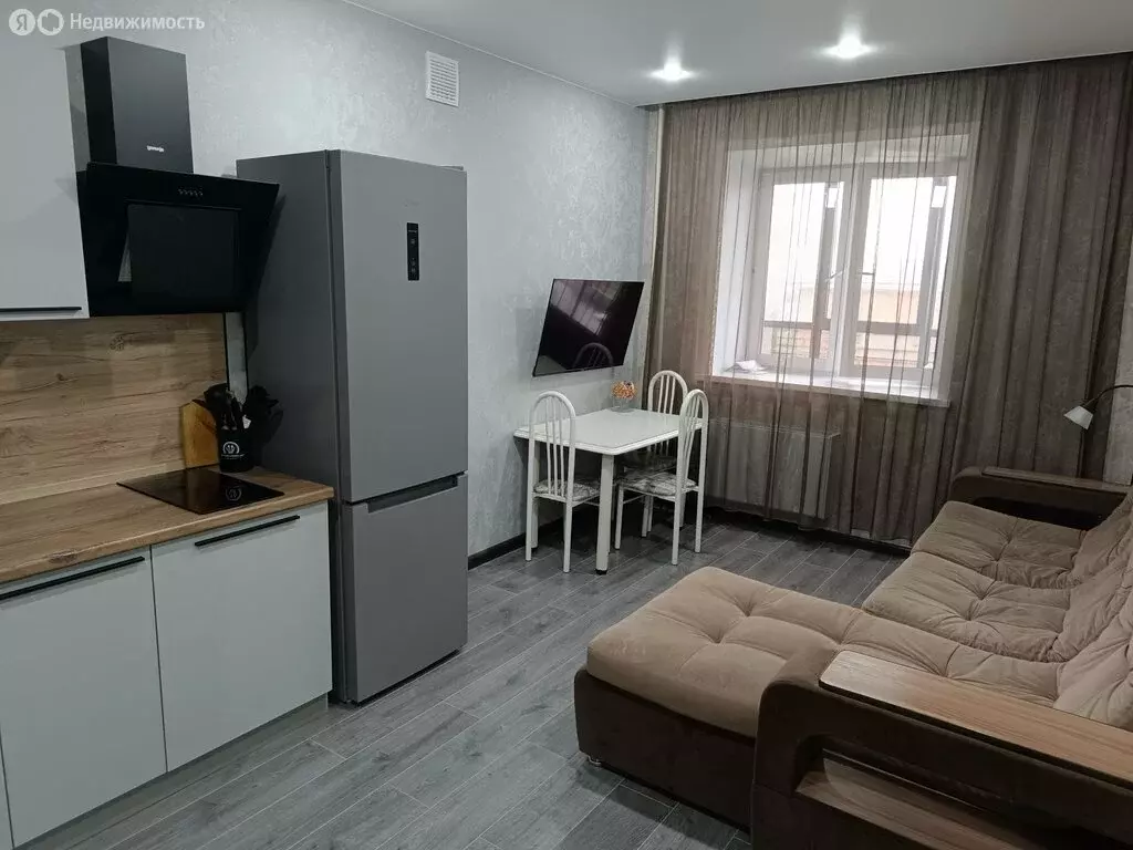 1-комнатная квартира: Красноярск, улица Светлова, 12 (38.2 м) - Фото 1