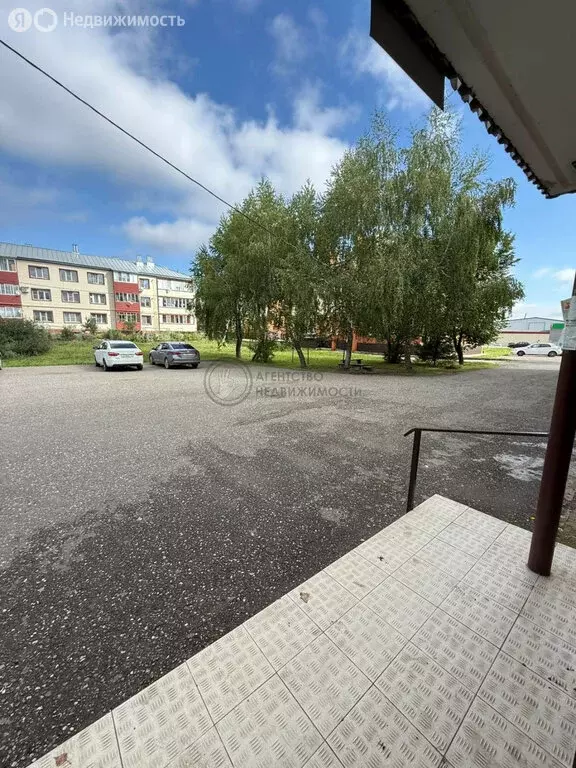 3-комнатная квартира: Арск, Банковская улица, 31 (57.5 м) - Фото 1