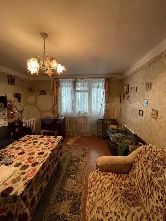 2-к. квартира, 55 м, 1/5 эт. - Фото 0