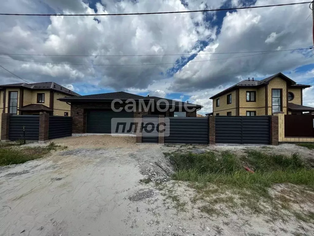 Дом в Тюменская область, Тюменский муниципальный округ, д. Падерина ... - Фото 1