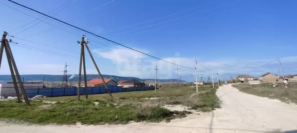 Участок в Крым, Бахчисарай ул. Василия Джарты, 7 (6.45 сот.) - Фото 1