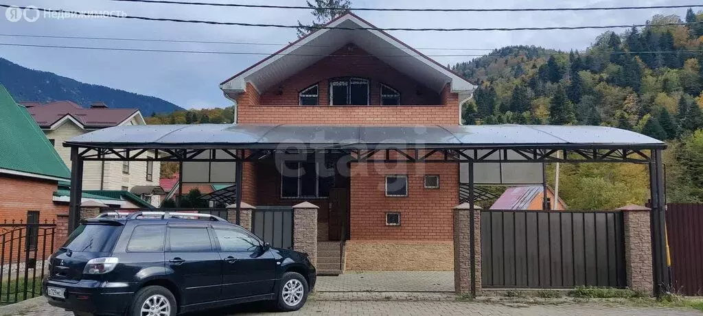 Дом в Гузерипль, Лесная улица (226 м) - Фото 0