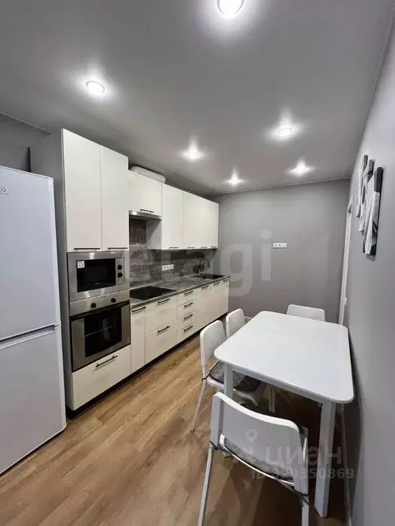 1-к кв. Татарстан, Казань ул. Азата Аббасова, 23А (34.0 м) - Фото 2