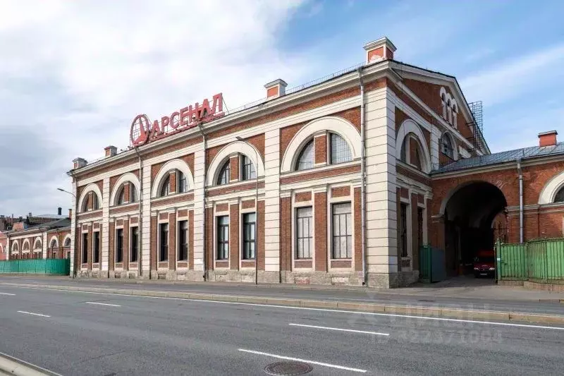 Торговая площадь в Санкт-Петербург ул. Комсомола, 2 (664 м) - Фото 1