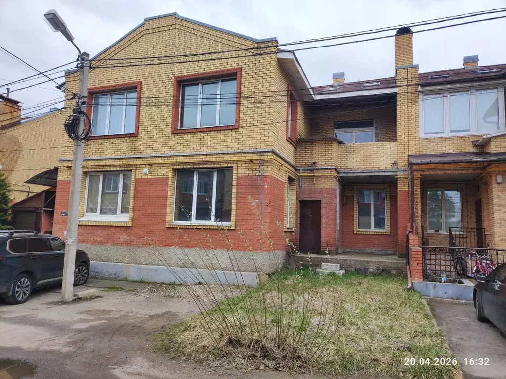 Таунхаус в Московская область, Лобня Светлый пер., 2 (164 м) - Фото 1