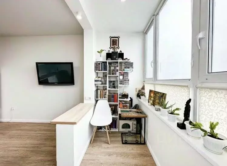 Студия Тюменская область, Тюменский муниципальный округ, д. Дударева ... - Фото 1