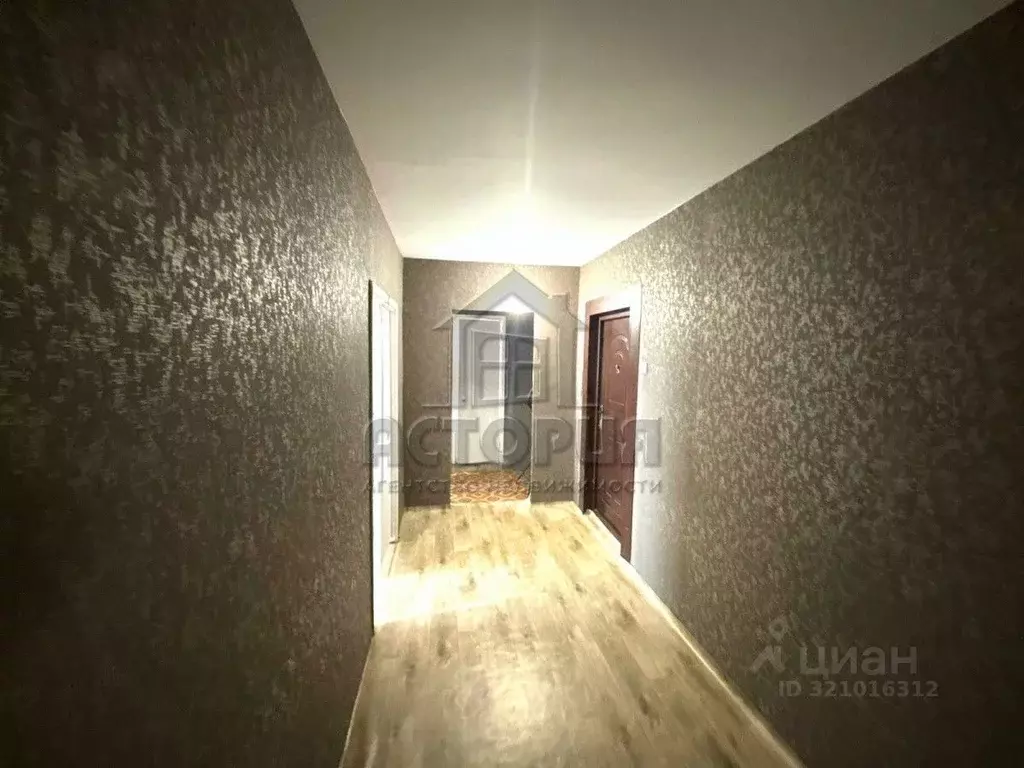 2-к кв. Красноярский край, Красноярск ул. Молокова, 62 (54.0 м) - Фото 1