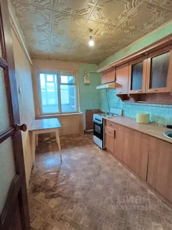 3-к кв. Орловская область, Залегощенский район, с. Золотарево ул. ... - Фото 1