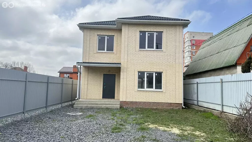 Дом в Старая Станица, улица Комарова, 85 (115 м) - Фото 2