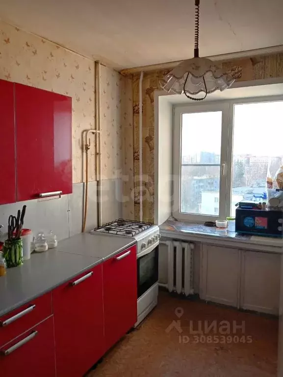 3-к кв. Псковская область, Псков Рижский просп., 41 (60.5 м) - Фото 0