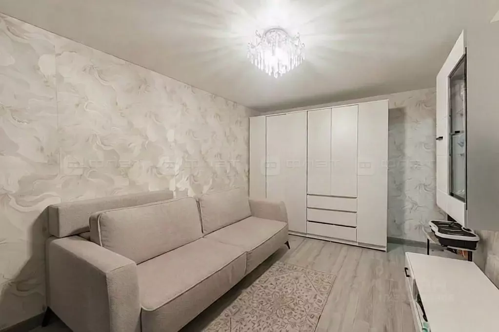 2-к кв. Татарстан, Казань ул. Комиссара Габишева, 1 (54.0 м) - Фото 1