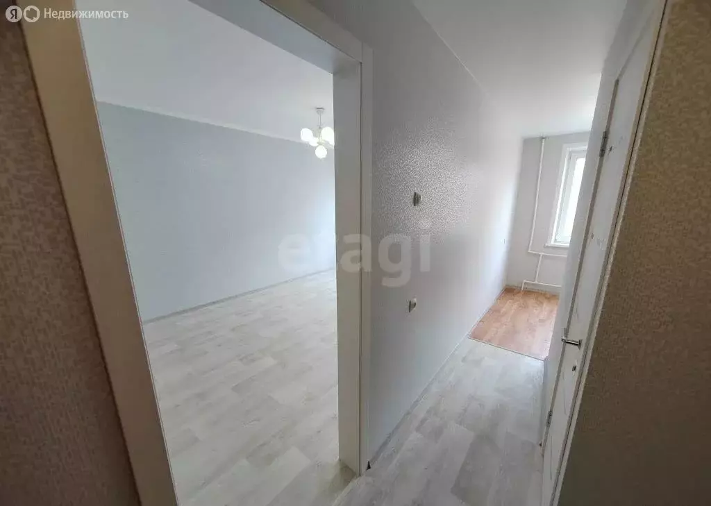 1-комнатная квартира: Барнаул, Весенняя улица, 10к1 (29.9 м) - Фото 2