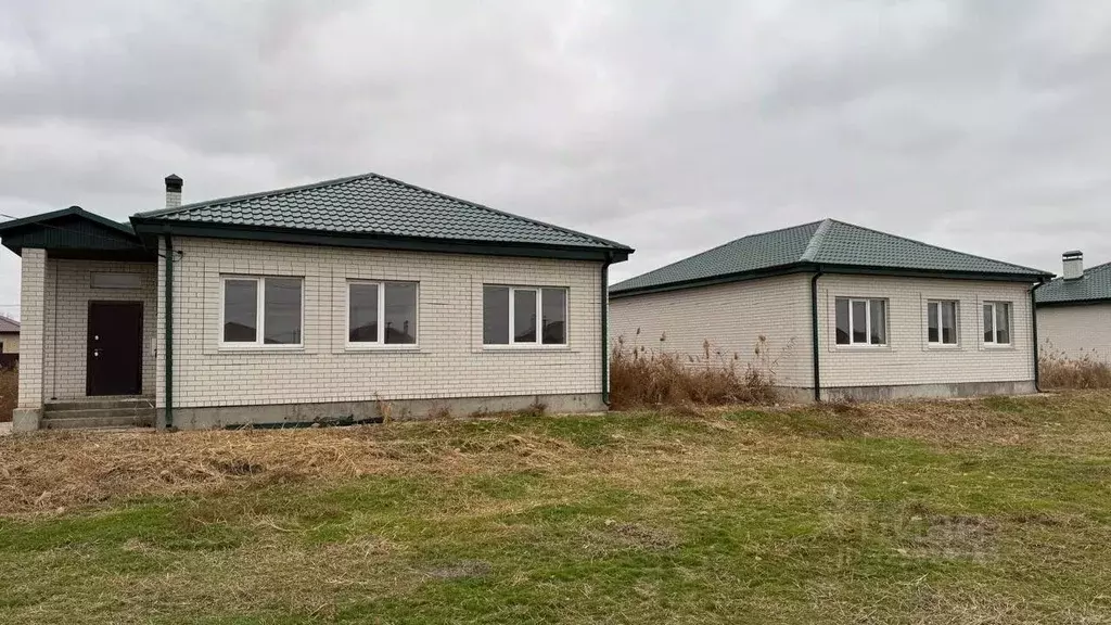 Коттедж в Астраханская область, Приволжский район, с. Началово  (108 ... - Фото 1