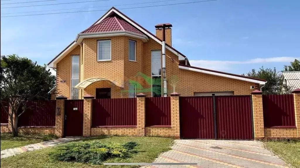 Дом в Белгородская область, Белгород ул. Имени Н.Б. Голицына (169 м) - Фото 1