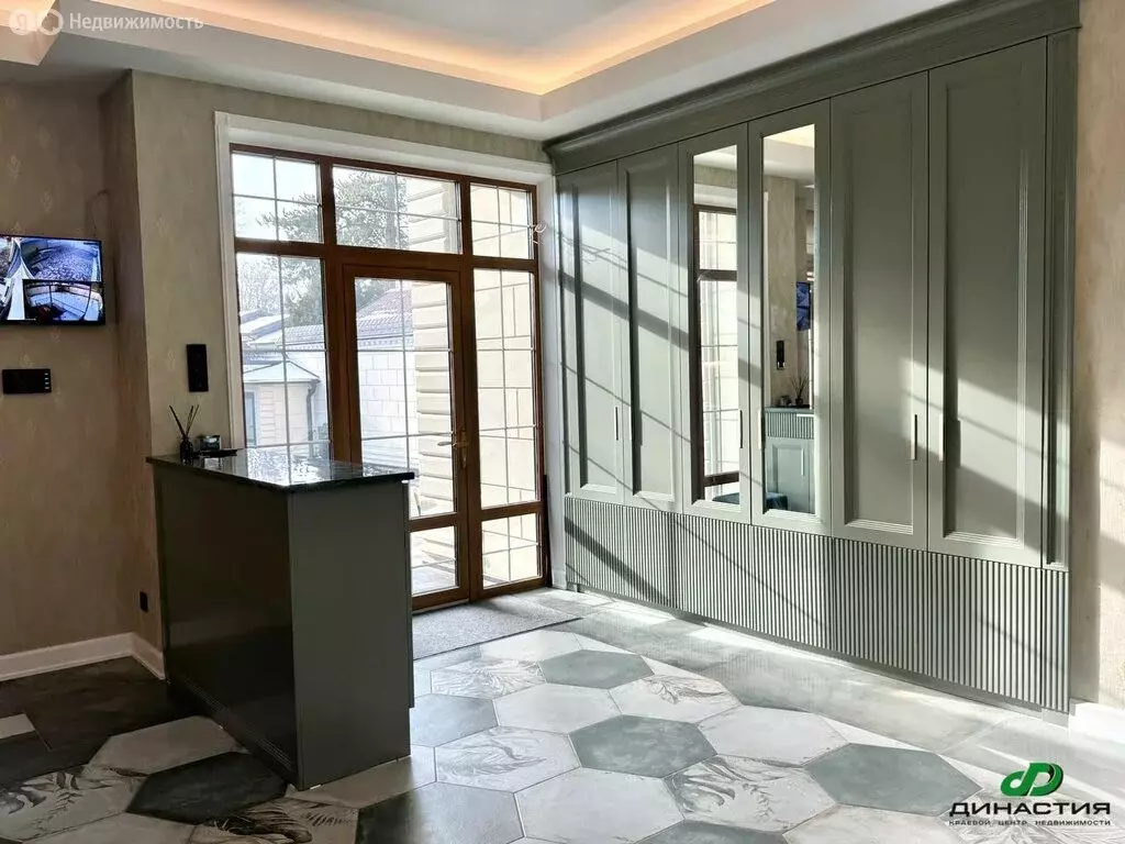 Дом в Ставрополь, улица 8 Марта, 25 (388 м) - Фото 1