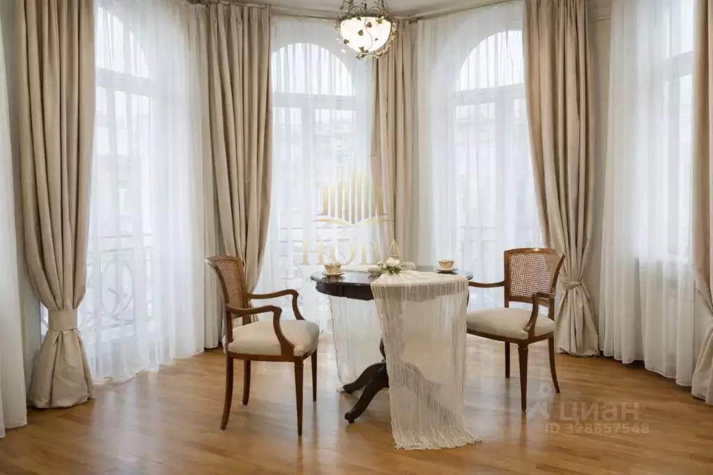 5-к кв. Санкт-Петербург ул. Бармалеева, 2 (180.0 м) - Фото 1