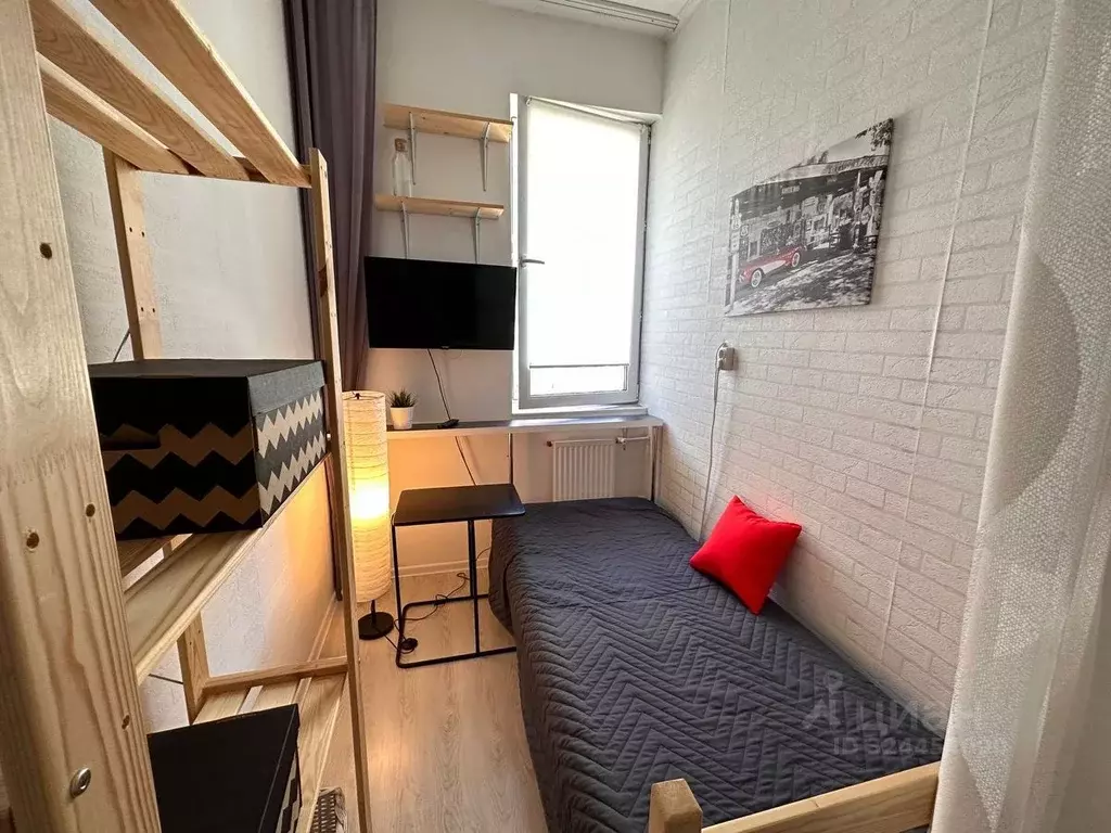 Студия Московская область, Красногорск бул. Павшинский, 32 (16.0 м) - Фото 1