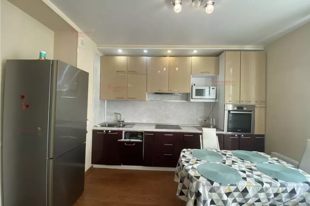 2-к кв. Свердловская область, Екатеринбург ул. Циолковского, 27 (71.0 ... - Фото 1