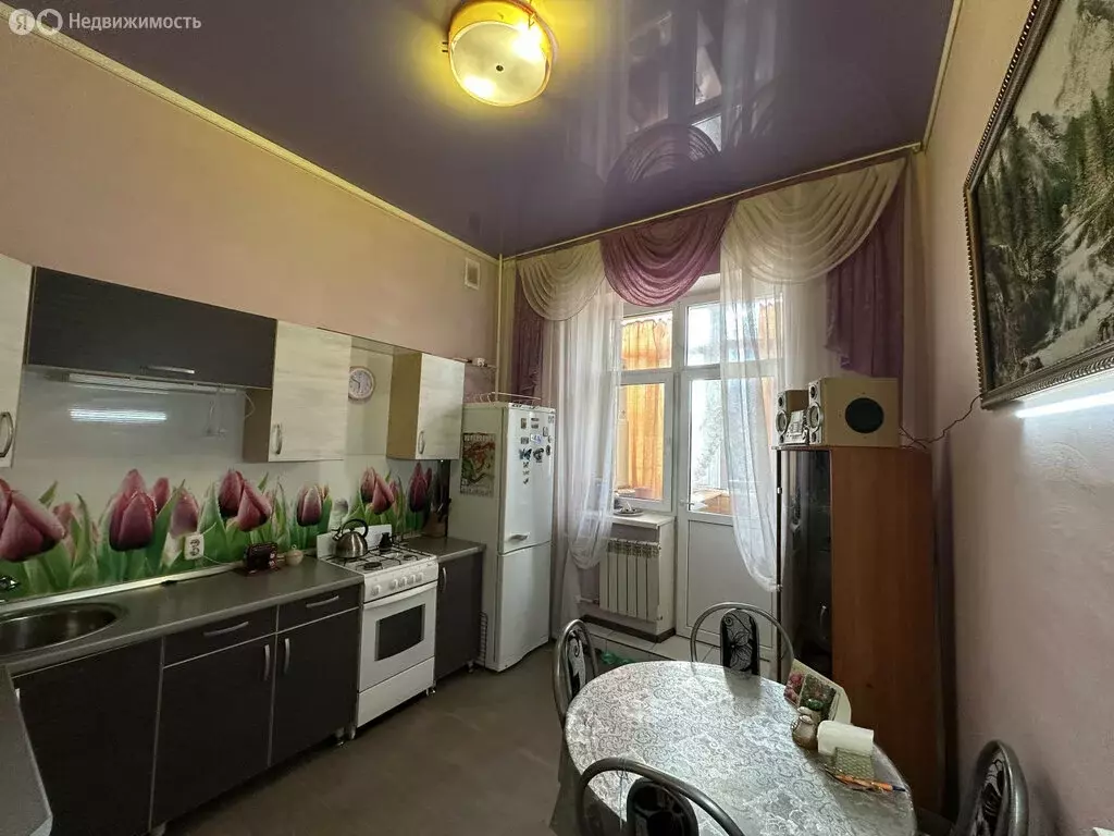 2-комнатная квартира: Октябрьский, улица Садовое Кольцо, 17А (45 м) - Фото 1