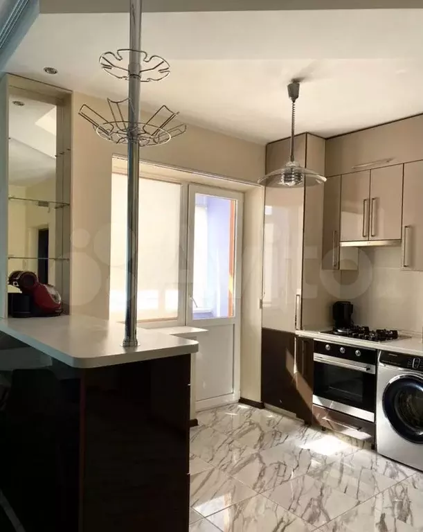 2-к. квартира, 54 м, 2/3 эт. - Фото 0