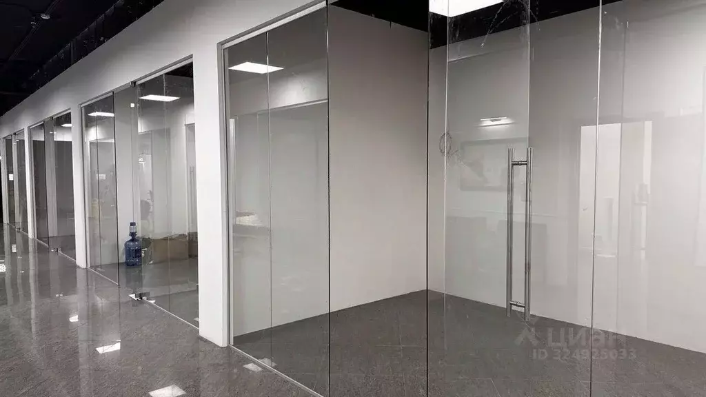 Помещение свободного назначения в Москва Пречистенская наб., 17-19 (12 ... - Фото 1