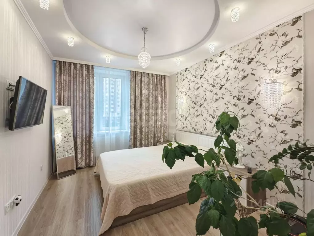 3-к кв. Тюменская область, Тюмень Заречный проезд, 39К1 (88.5 м) - Фото 1