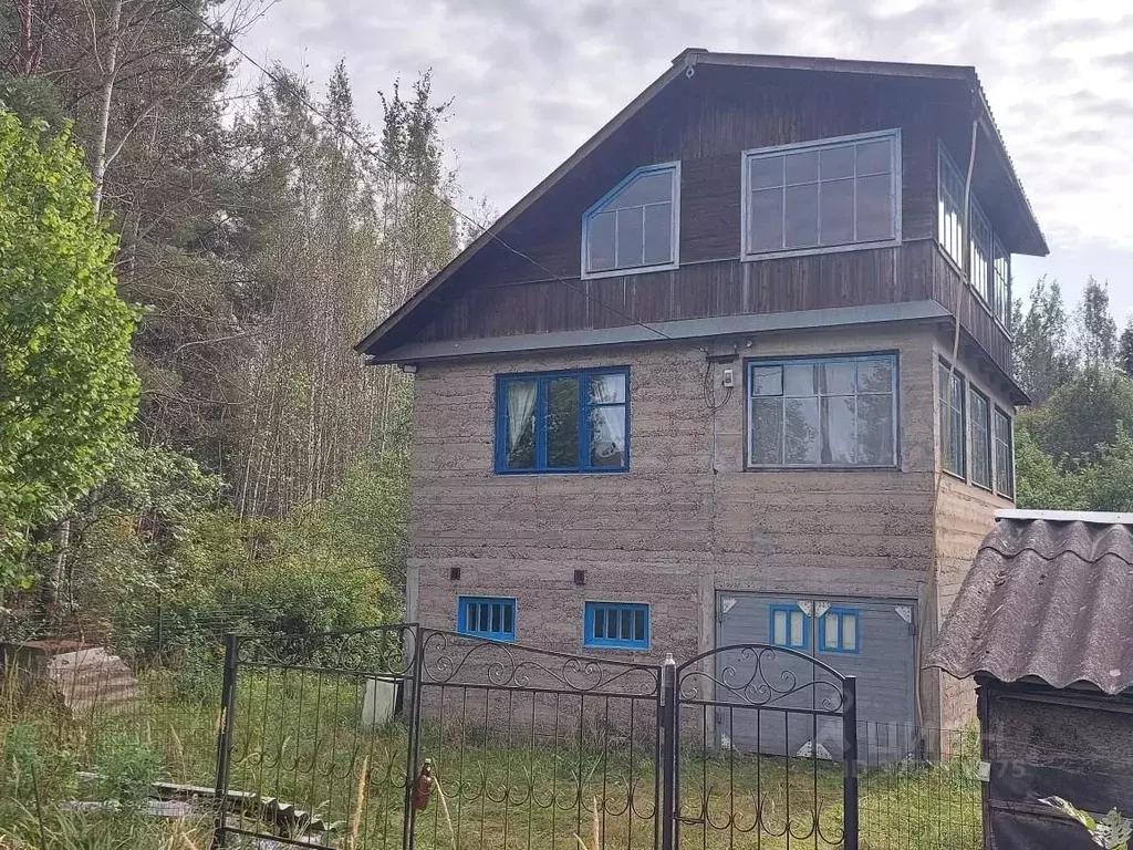 Дом в Ленинградская область, Лужский район, Мшинское с/пос, Мшинская ... - Фото 2