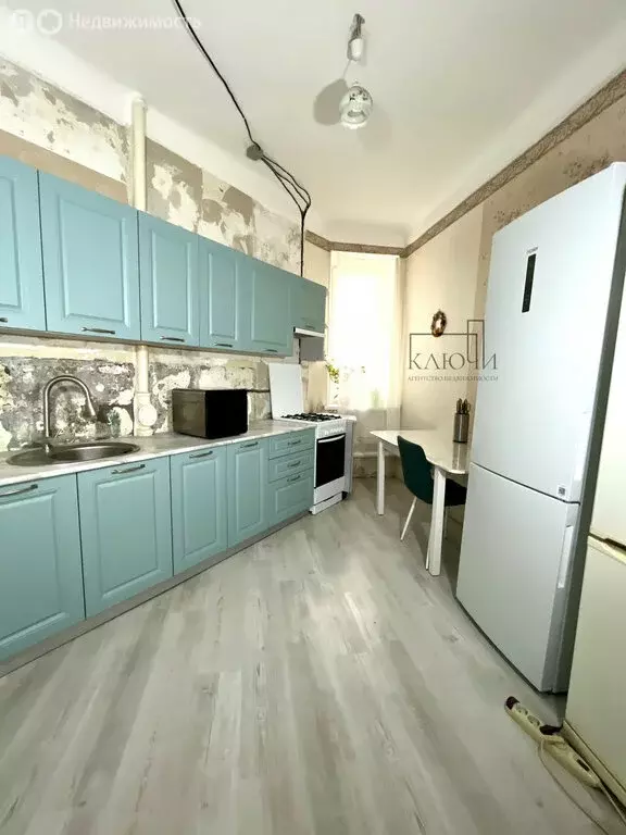 3-комнатная квартира: Магнитогорск, проспект Ленина, 21/3 (73.2 м) - Фото 2