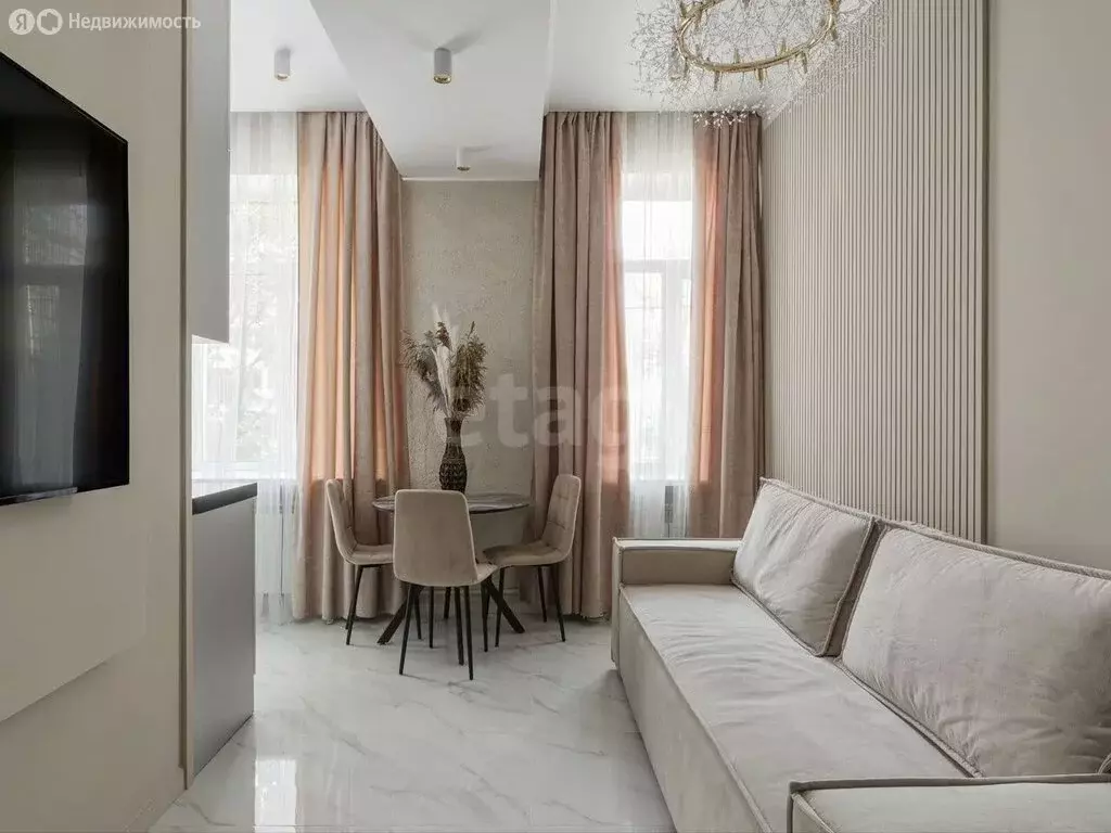 3-комнатная квартира: Воронеж, улица Кирова, 1 (55.5 м) - Фото 1