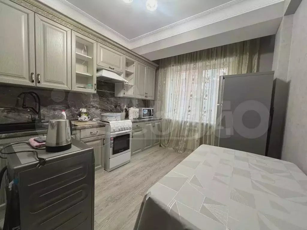 3-к. квартира, 86 м, 6/9 эт. - Фото 0