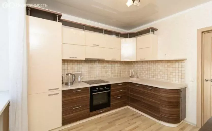 2-комнатная квартира: Тюмень, Заречный проезд, 14 (53.6 м) - Фото 1