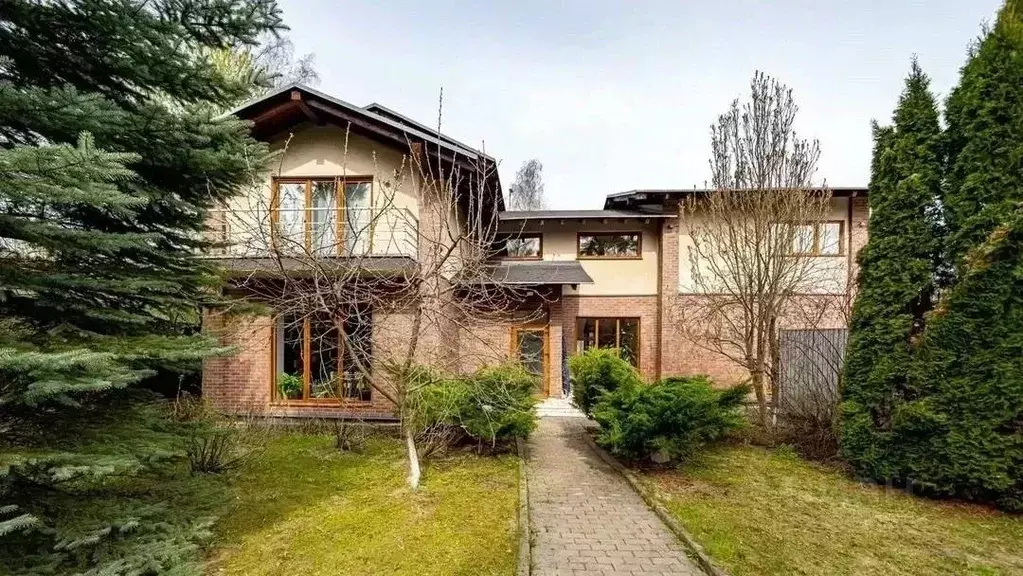 Дом в Московская область, Одинцовский городской округ, с. Немчиновка  ... - Фото 1