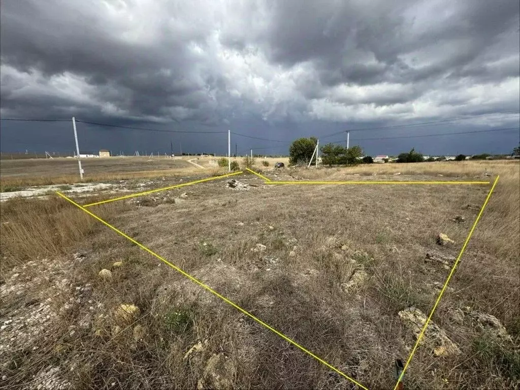 Участок в Крым, Симферопольский район, с. Мирное ул. Нины Пелагенко ... - Фото 1