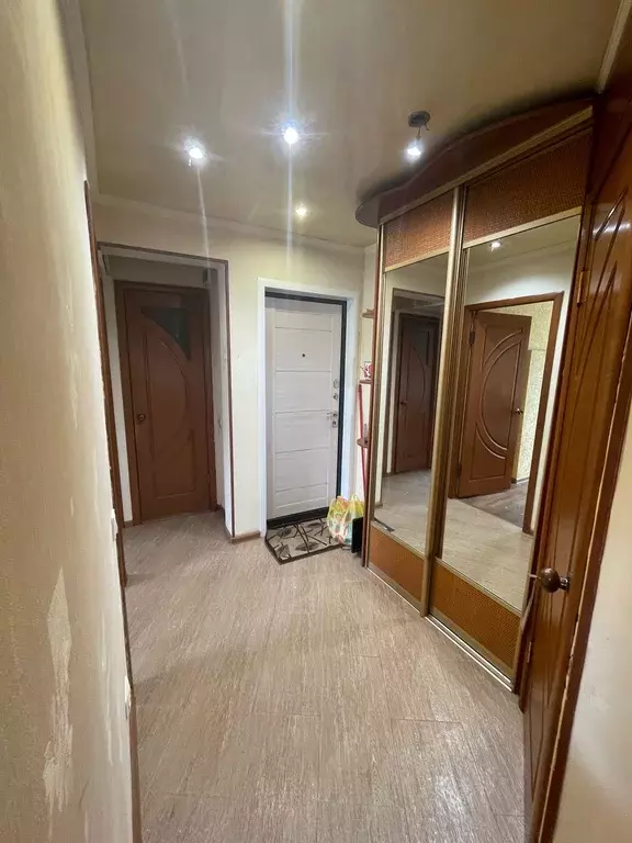 Продаётся 4-к квартира, 56.7 м - Фото 0