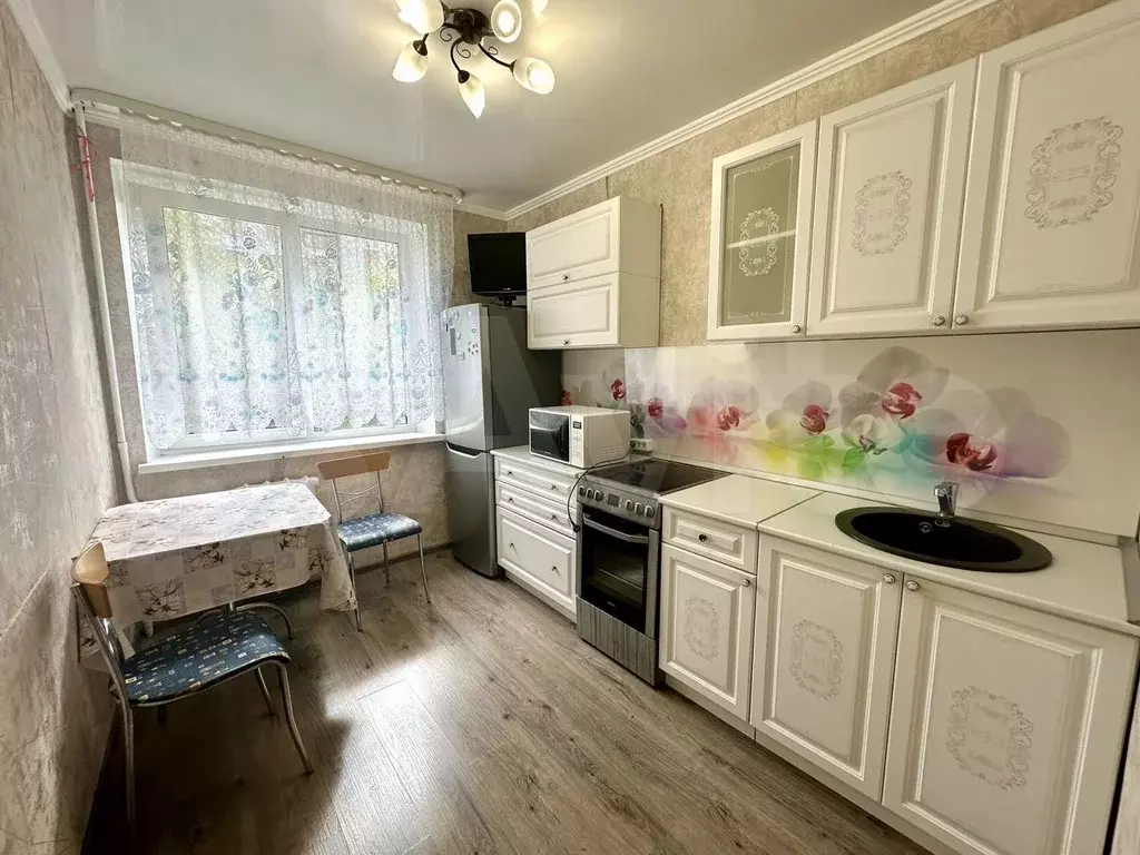1-к. квартира, 38 м, 2/5 эт. - Фото 0