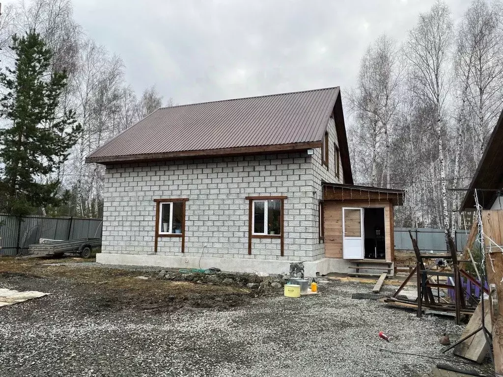 Дом в Свердловская область, Екатеринбург муниципальное образование, ... - Фото 1