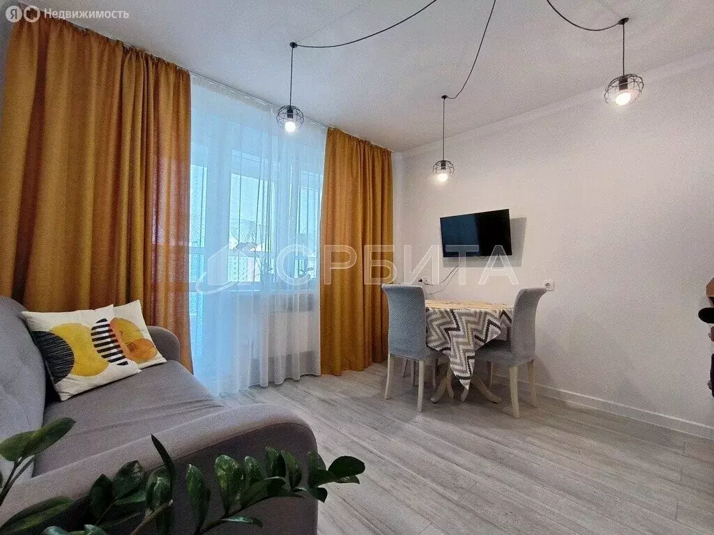1-комнатная квартира: Тюмень, улица Федюнинского, 56к2 (45.9 м) - Фото 1