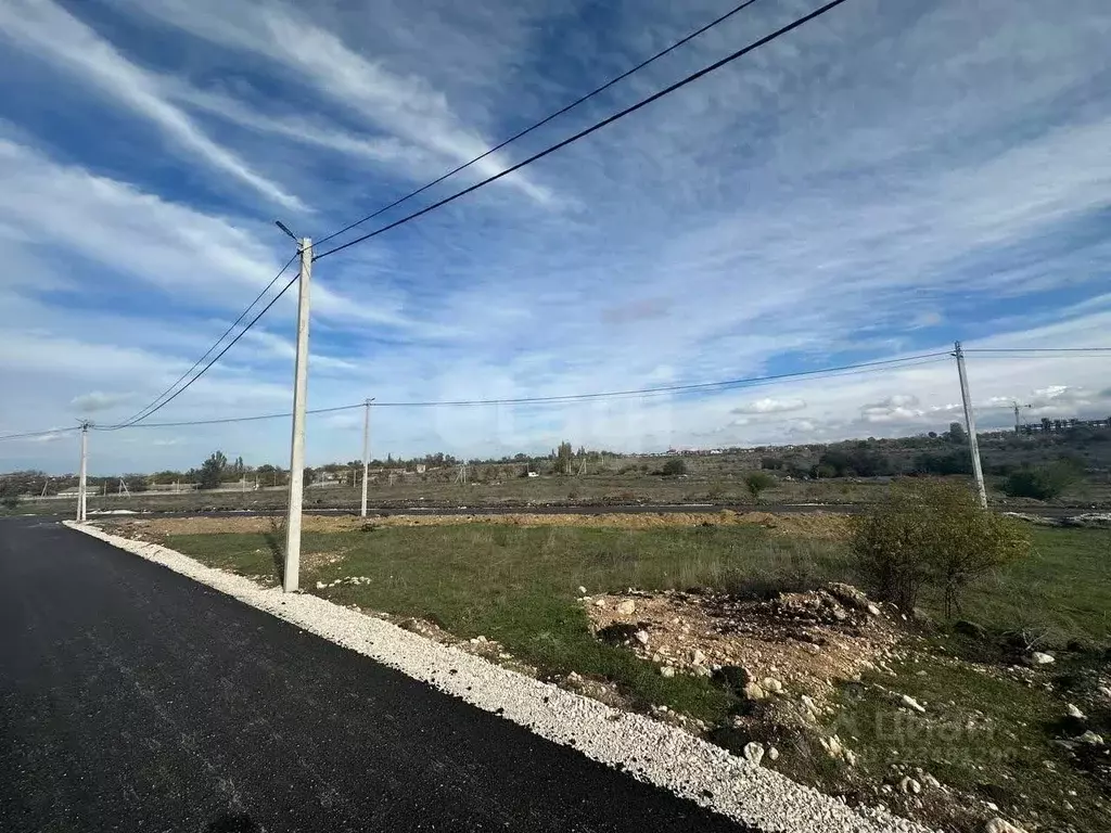 Участок в Крым, Симферопольский район, с. Мирное  (6.3 сот.) - Фото 2