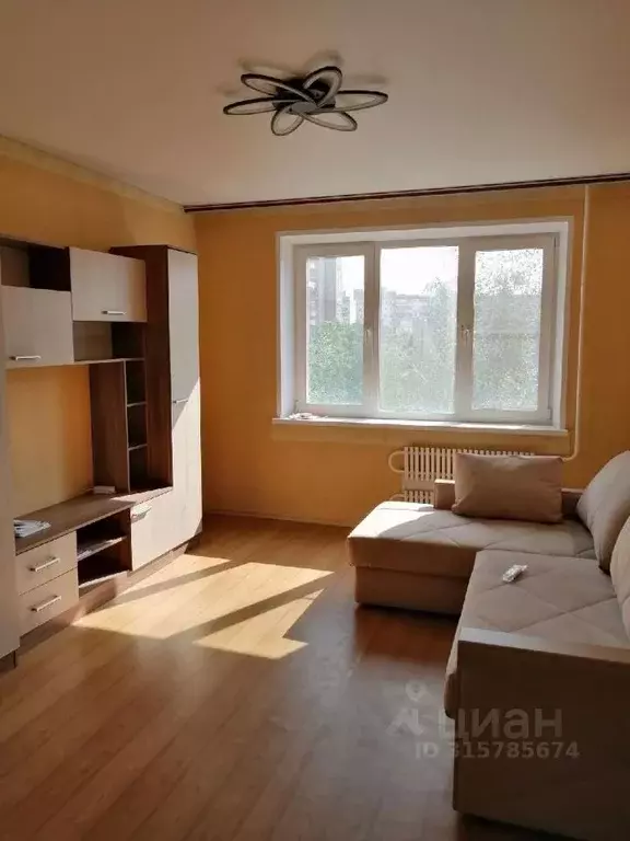 3-к кв. Белгородская область, Старый Оскол Восточный мкр,  (63.0 м) - Фото 1