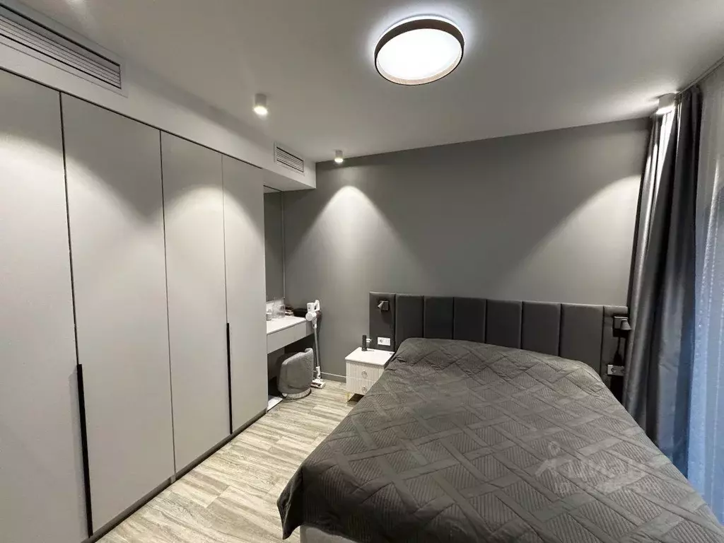 1-к кв. Санкт-Петербург наб. Макарова, 58 (34.0 м) - Фото 2