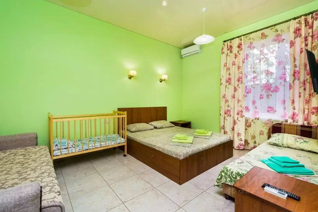 Комната Крым, Судак ул. Сурожская, 23 - Фото 1