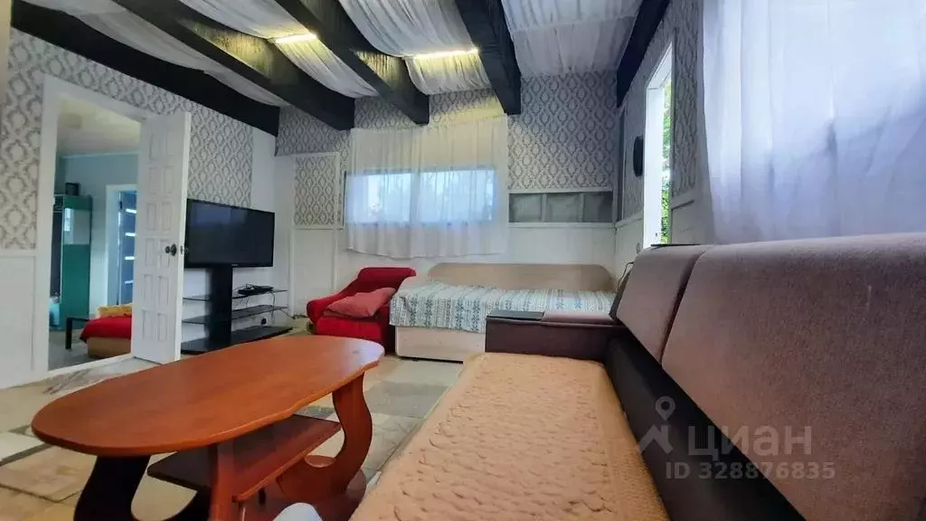 Дом в Крым, Ленинский район, Глазовское с/пос, с. Осовины ул. Степная, ... - Фото 2